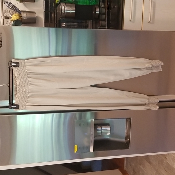 💕TRINA TURK💕 Channel Islands Pant Oyster White Light Beige Neutral Small S NWT - Picture 8 of 12